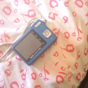 A Kodak 10.2 mega pixel camera